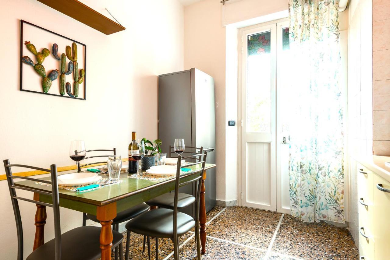 Hostly - The Urban Garden House - 3 Bedrooms, Garden, Great Location! Pisa Exterior photo